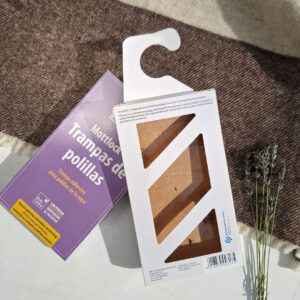 Trampa para polillas natural sin toxicos ecologica aries proteccion ropa lana